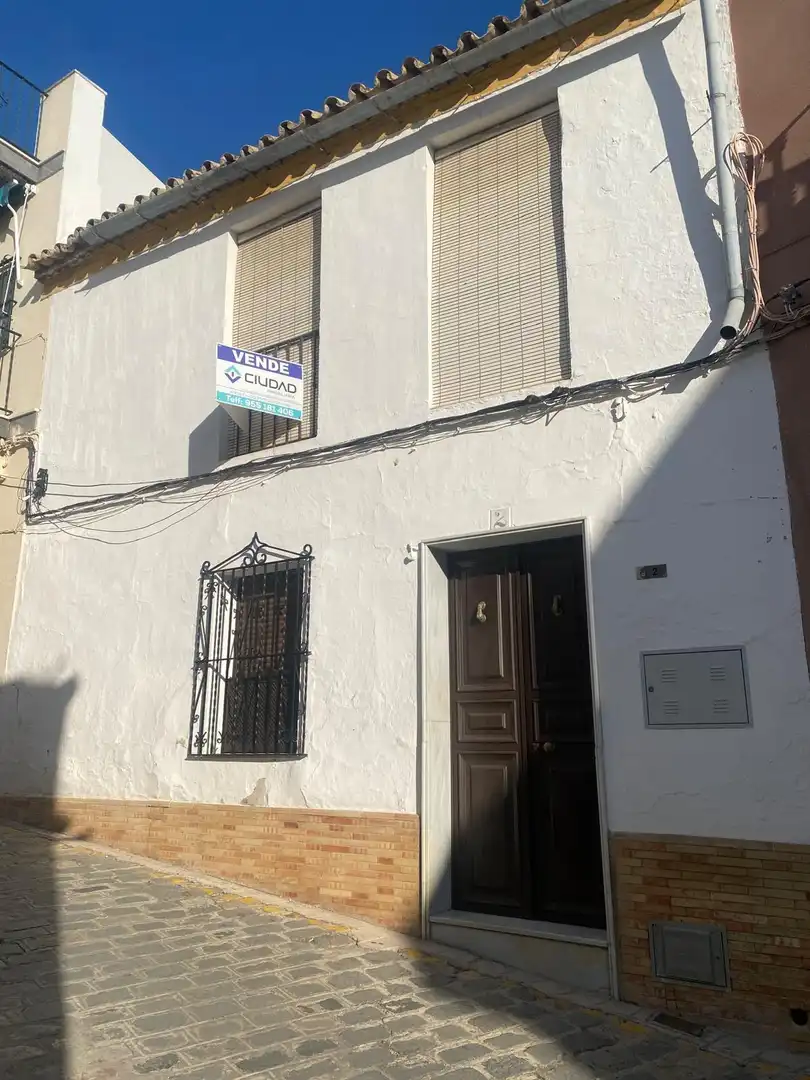 Exterior view of Houses for sale in Morón de la Frontera