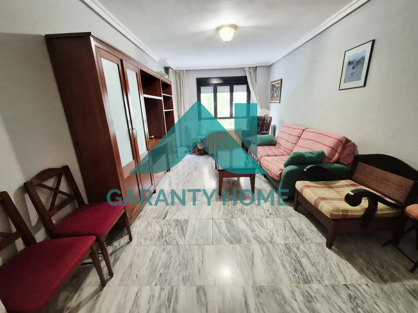 Piso en venta en Cáceres con Terraza, Trastero y Amueblado