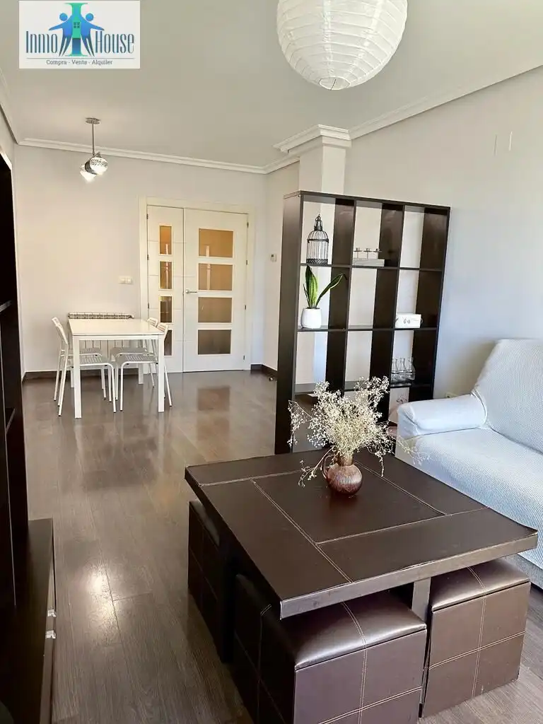 Wohnzimmer von Wohnungen zur Miete in La Milagrosa