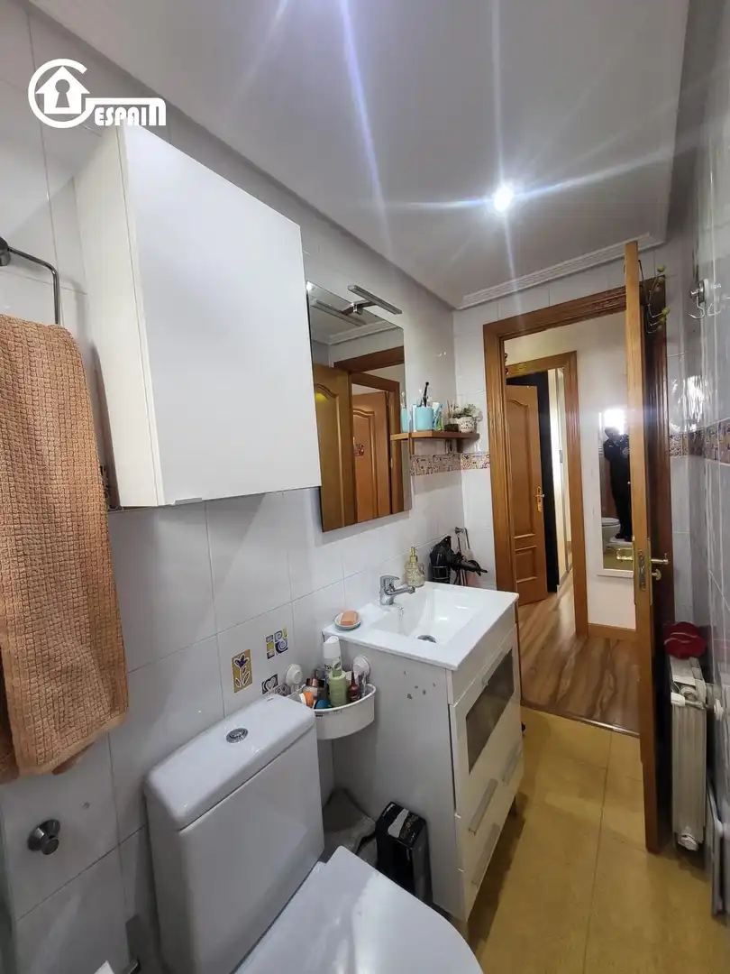Baño de Piso en venta en Madrid con Aire acondicionado y Calefacción