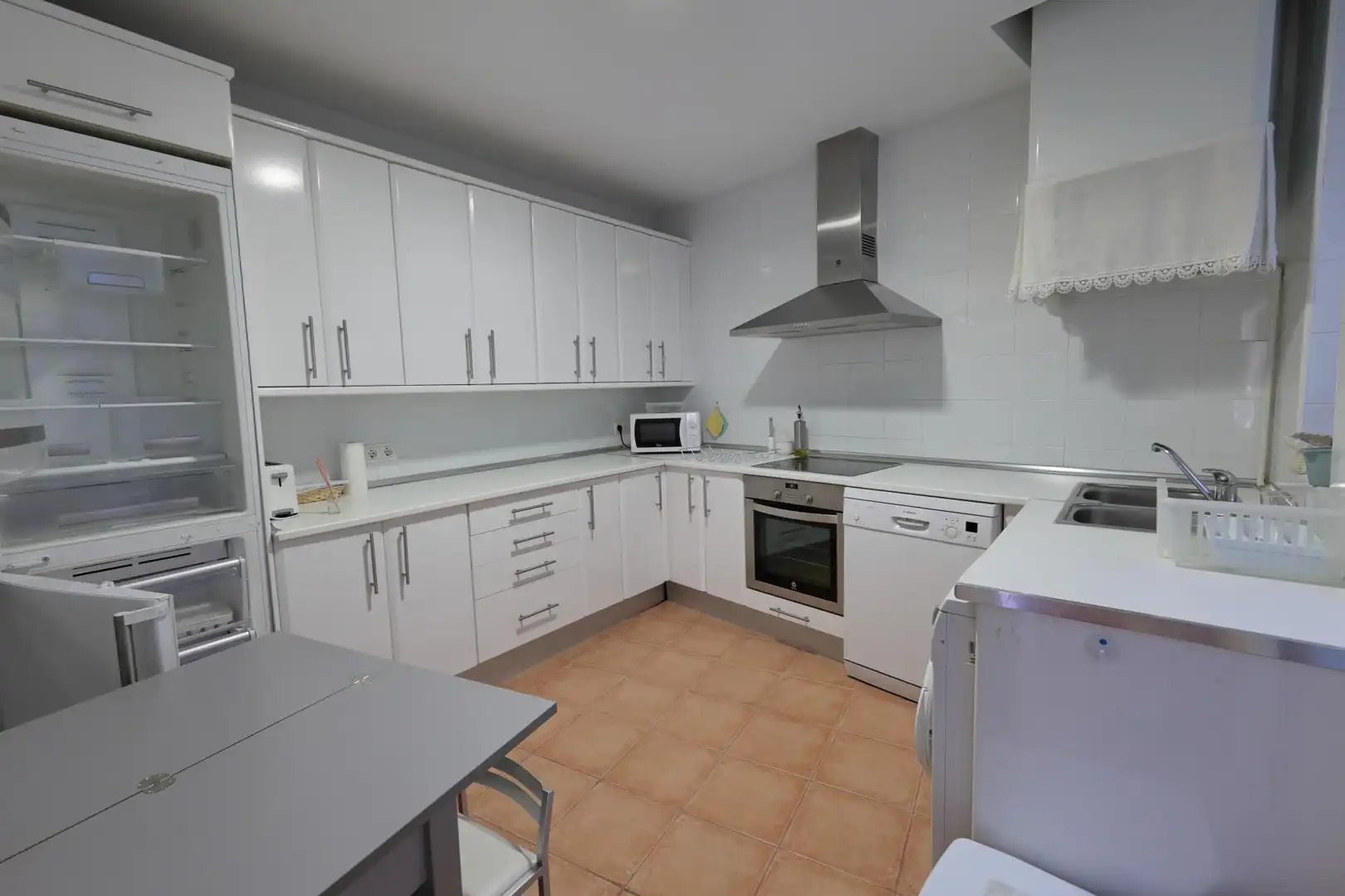 Cocina de Piso en venta en Astorga con Calefacción, Terraza y Balcón