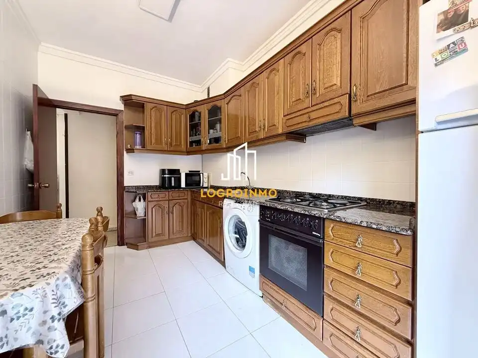 Kitchen of Flat for sale in  Logroño  with Heating and Terrace