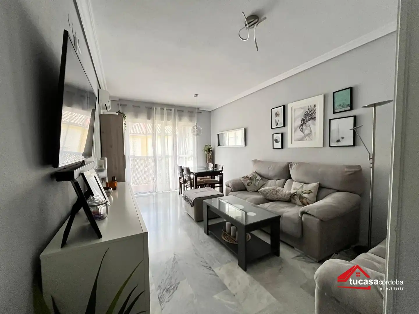 Living room of Flat for sale in Córdoba  with Air Conditioner and Terrace