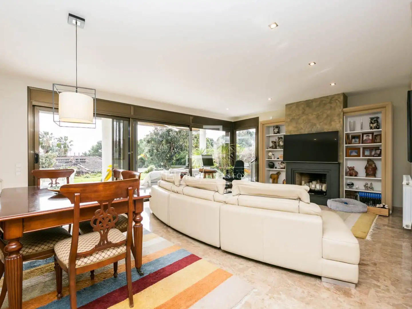 Living room of Houses for rent in Castelldefels  with Air Conditioner, Private garden and Terrace