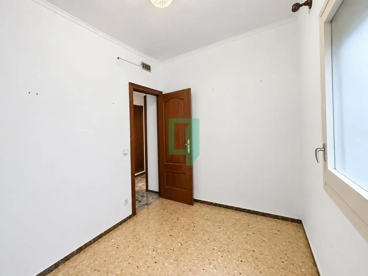 Bedroom of Flat for sale in Badalona  with Air Conditioner and Balcony