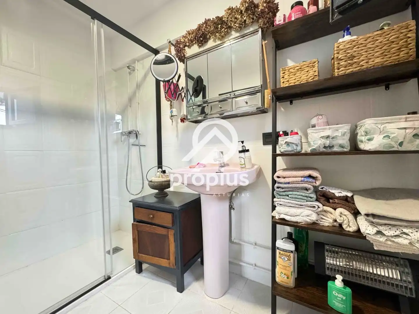 Baño de Casa o chalet en venta en Ribadesella con Calefacción, Jardín privado y Terraza