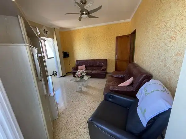 Sala d'estar de Pis en venda en Las Palmas de Gran Canaria amb Moblat
