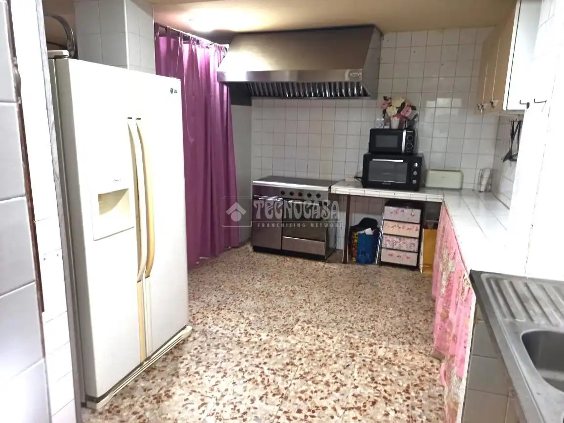 Gewerbefläche zum Verkauf in Coria del Río, imagen 34