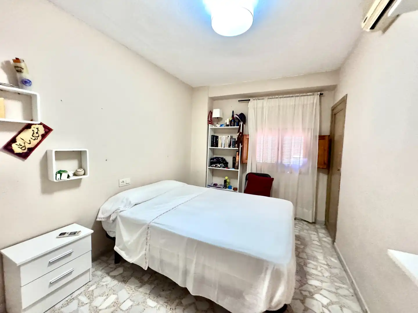Dormitori de Casa o xalet en venda en Ugíjar amb Terrassa, Traster i Moblat