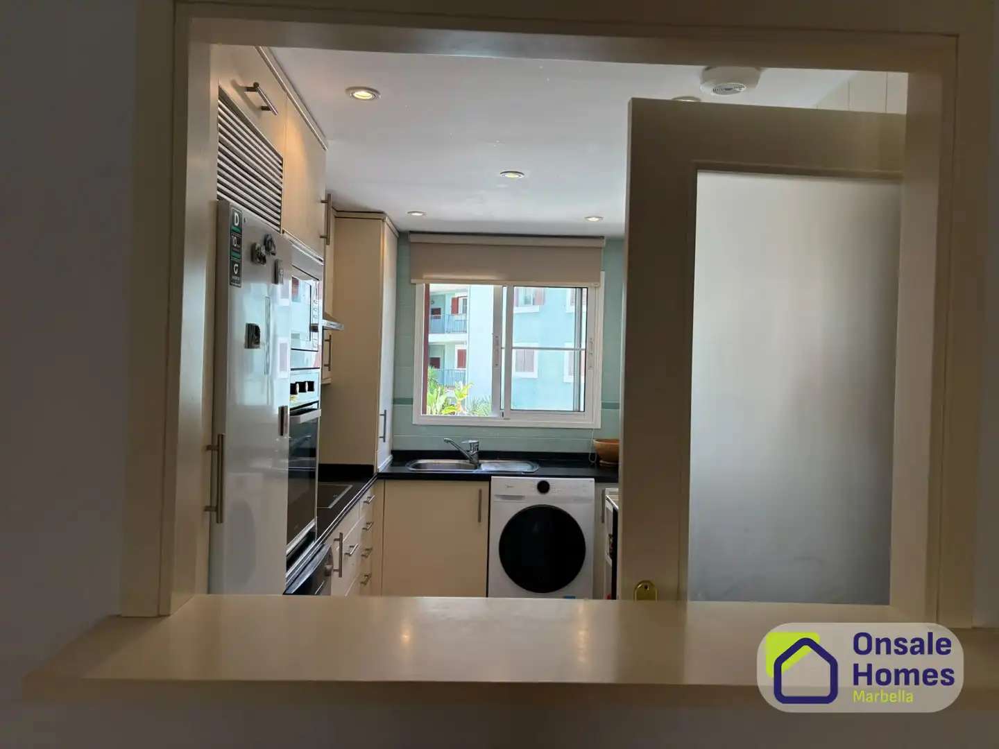 Appartamento con terrazza in vendita a Avenida de la Marina, imagen 9