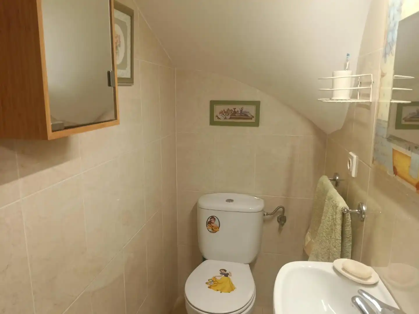 Bathroom of Houses for sale in Rasines, Cantabria