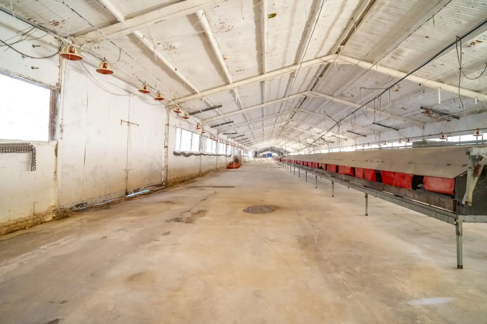 Commercial properties for sale in Mollina  with Air Conditioner