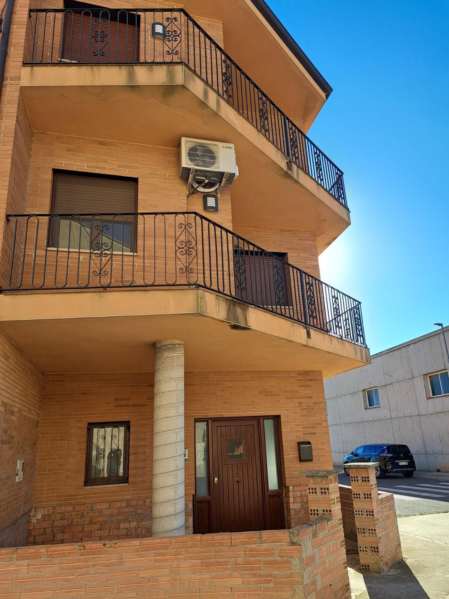 Vista exterior de Casa o chalet en venta en Vilanova de Bellpuig con Calefacción, Jardín privado y Terraza