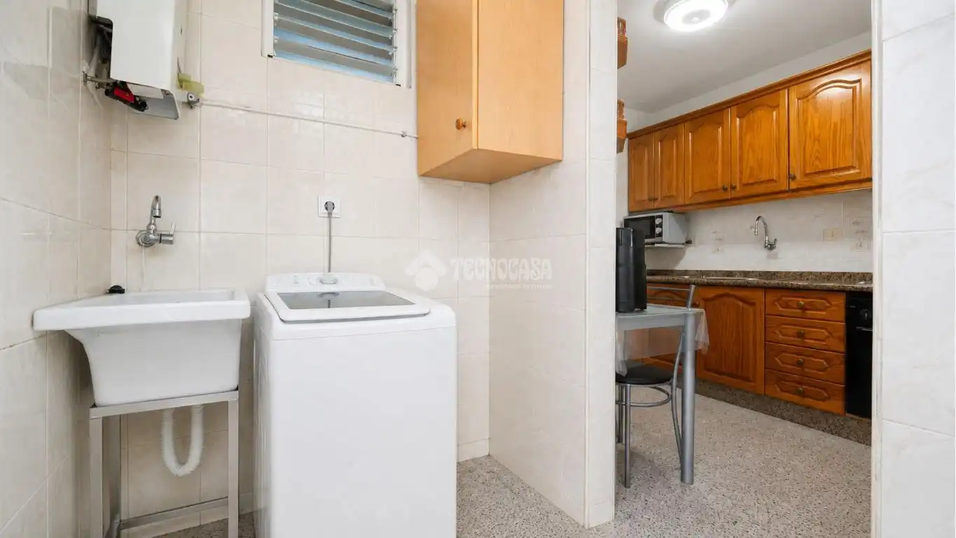 Kitchen of Flat for sale in Santa Cruz de Tenerife