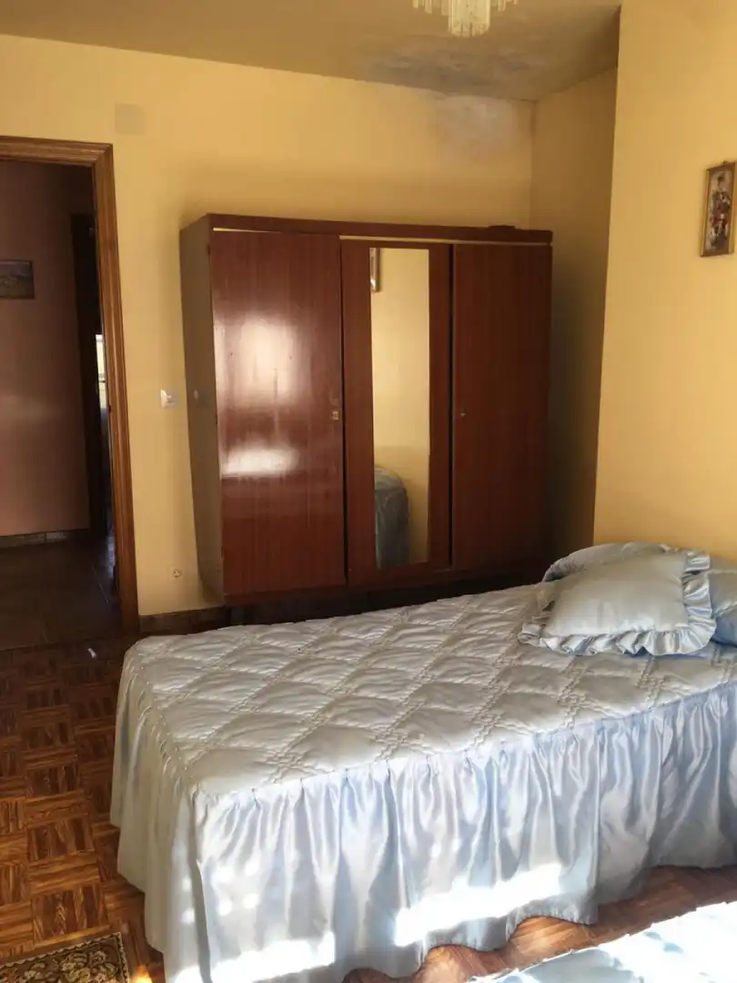 Bedroom of Houses for sale in Espinosa de Cerrato  with Heating, Terrace and Storage room