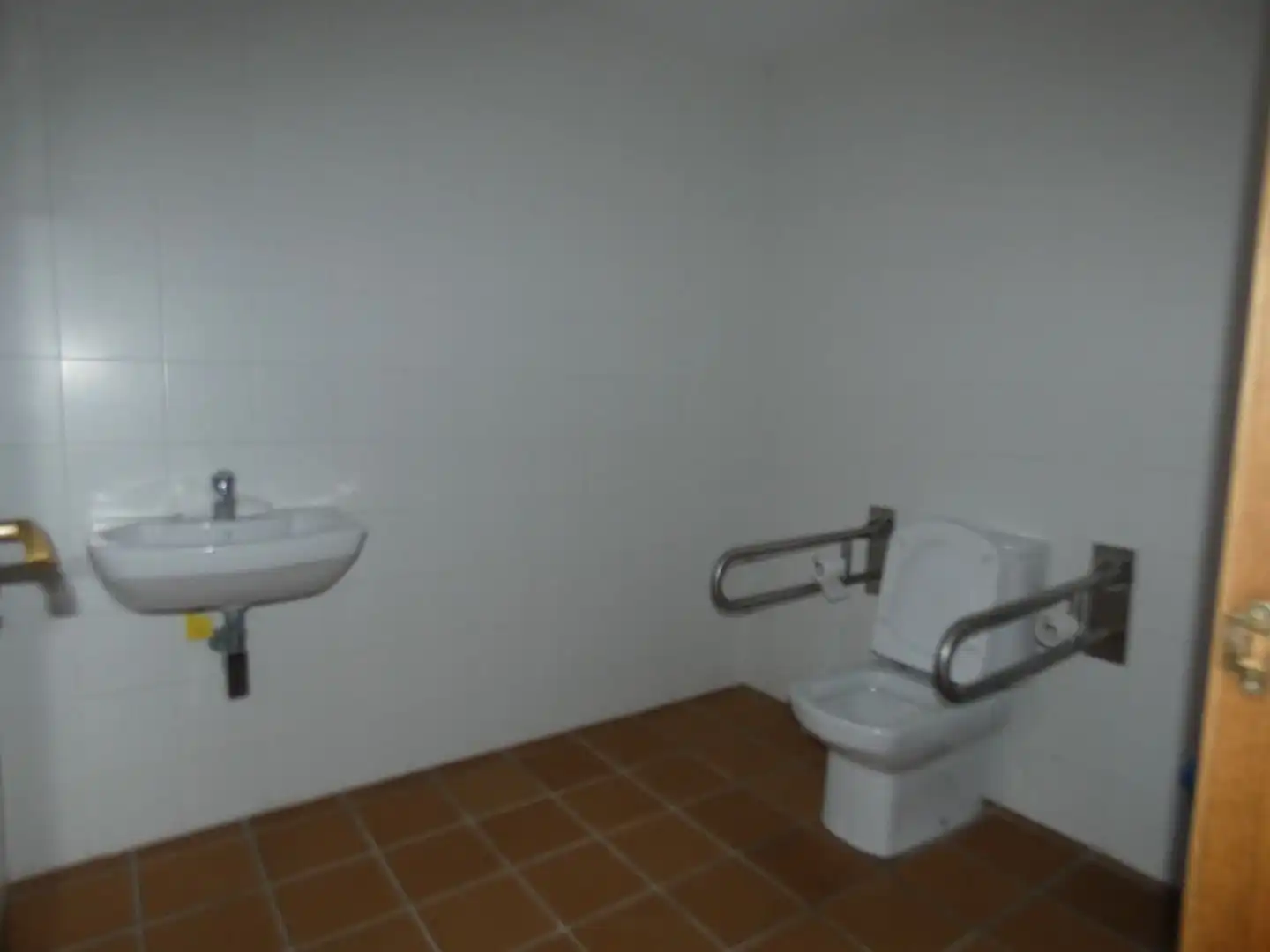 Local comercial en alquiler en Valdés - Luarca, imagen 5