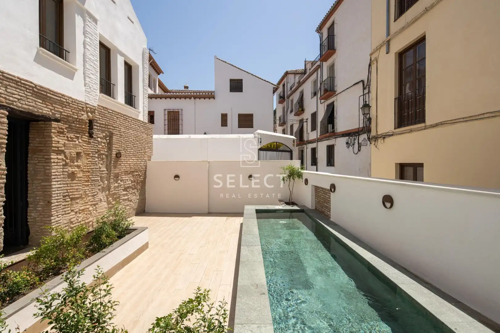 Vista exterior de Apartamento en venta en Granada con Aire acondicionado, Terraza y Piscina