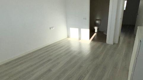 Photo 3 of Flat for sale in Avenida Federico García Lorca, 30, Zona Norte - Hospital - Urbanizaciones, Cáceres