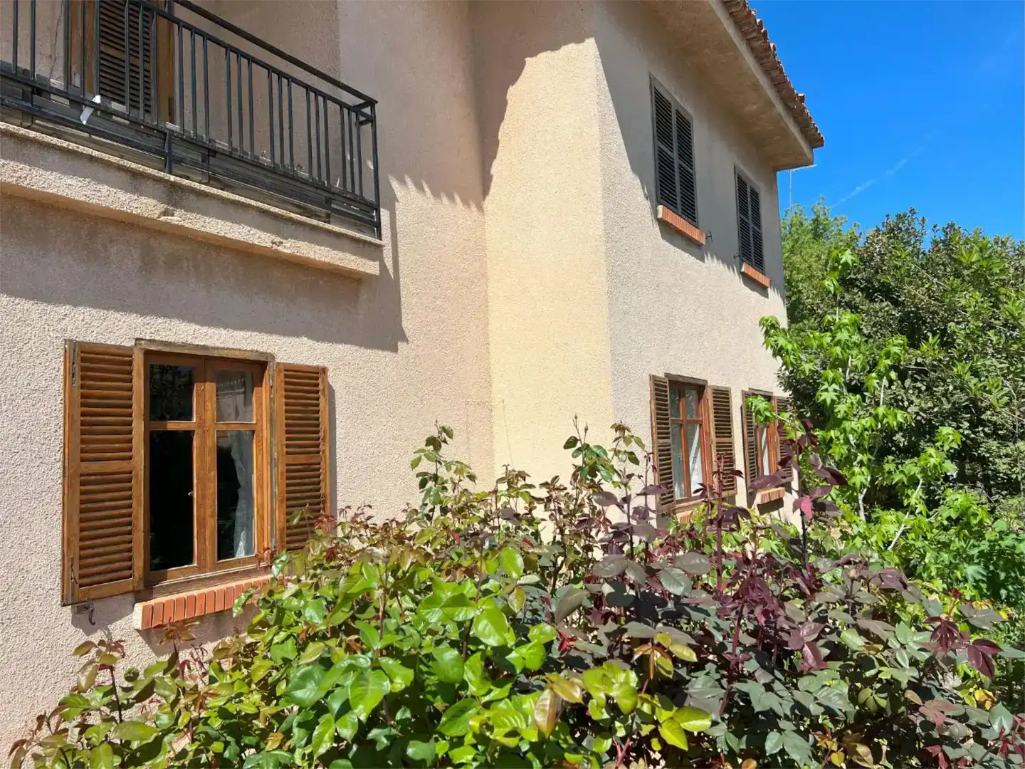 Exterior view of Flat for sale in Camporrobles  with Private garden, Storage room and Furnished