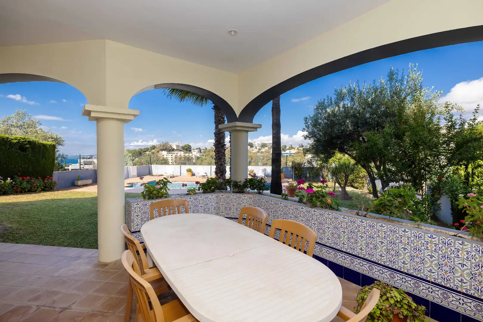 Terraza de Casa o chalet en venta en Málaga con Jardín privado, Terraza y Piscina
