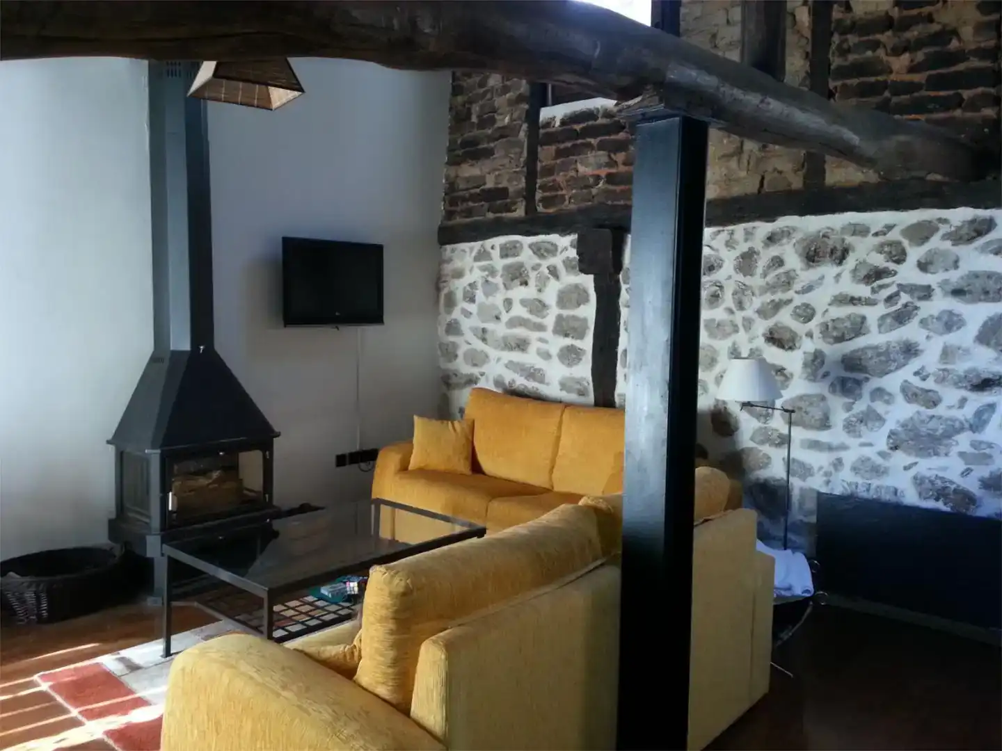 Sala d'estar de Dúplex en venda en Navacarros amb Parquet i Moblat