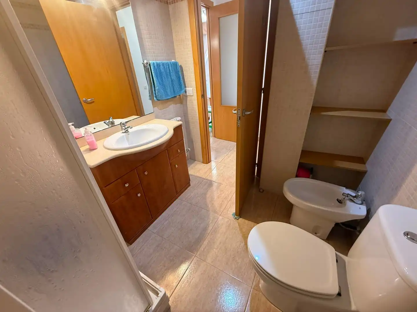 Bathroom of Flat for sale in Sant Celoni  with Heating and Storage room