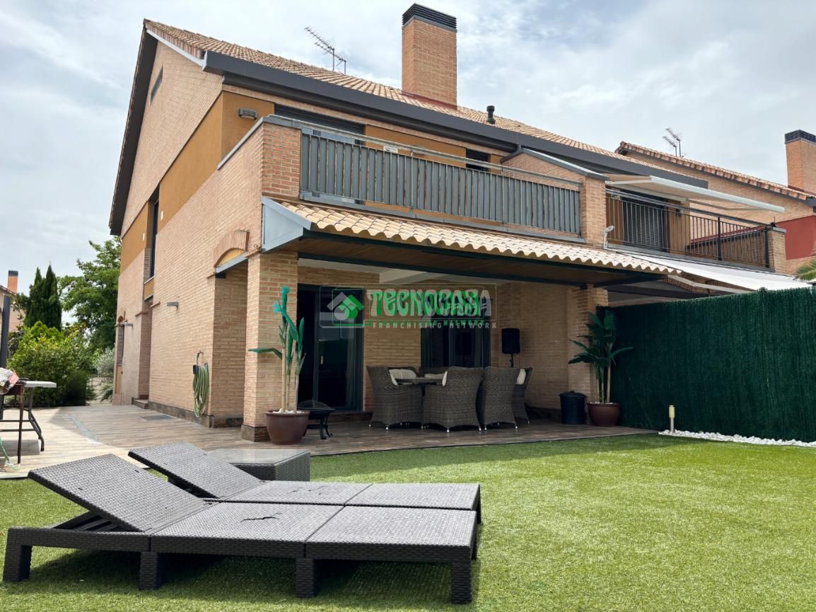 Terrace of Single-family semi-detached for sale in Cubas de la Sagra  with Heating, Private garden and Terrace