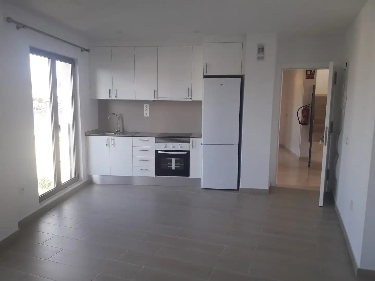 Küche von Wohnung zur Miete in San Cristóbal de la Laguna mit Ofen und Waschmaschine