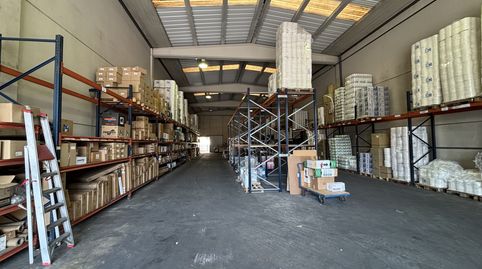 Foto 3 von Fabrikhallen zur Miete in Llana, Zona Nord, Rubí