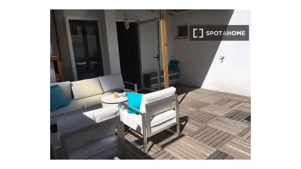 Flat with terrace to rent in L'Eixample, imagen 6