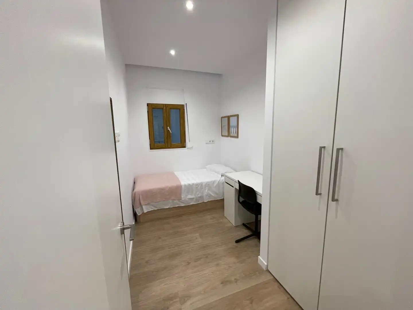Dormitori de Pis de lloguer en Barcelona amb Aire condicionat, Calefacció i Parquet