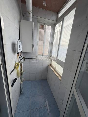 Piso en Venta en Palomeras Bajas