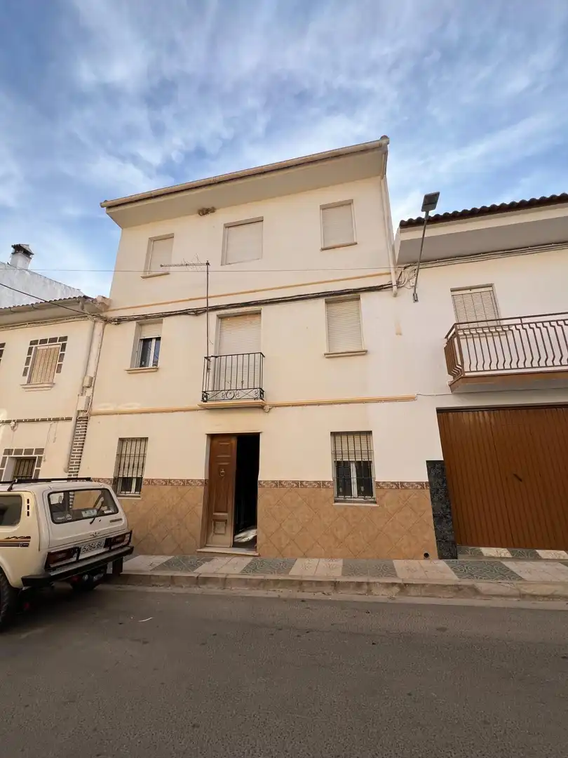 Vista exterior de Casa o chalet en venta en Villanueva del Trabuco