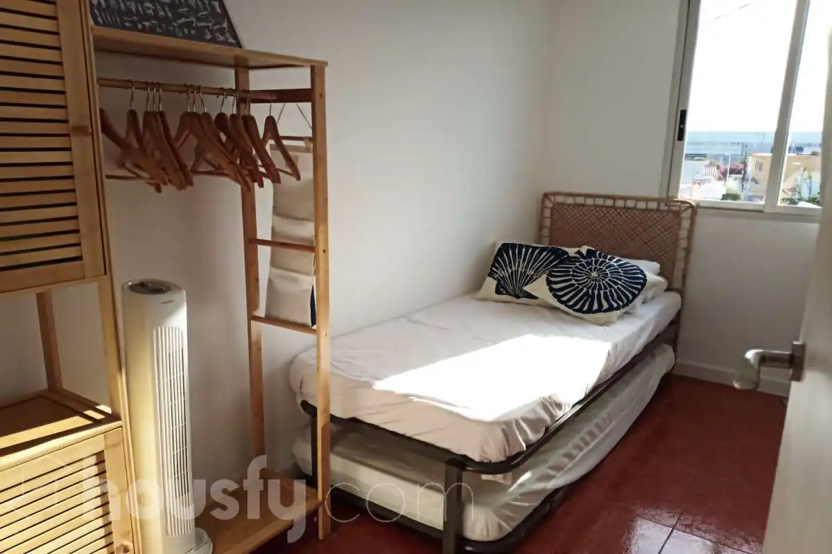 Wohnung zur Miete in Carrer Moreres, Grau de Gandia - Venecia - Marenys de Rafalcaid