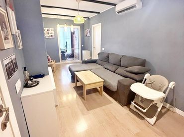 Pis amb balcó en venda a Centro