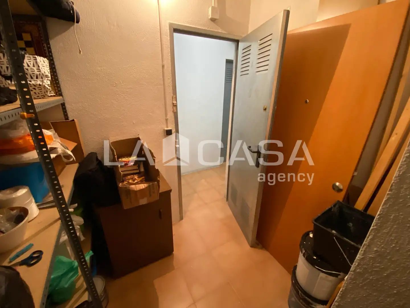Ático en venta en Santa Coloma de Gramenet con Calefacción, Terraza y Trastero