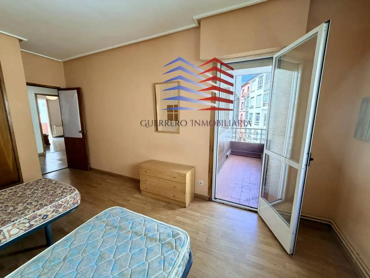 Schlafzimmer von Wohnung zur Miete in Ourense Capital  mit Heizung, Möbliert und Balkon