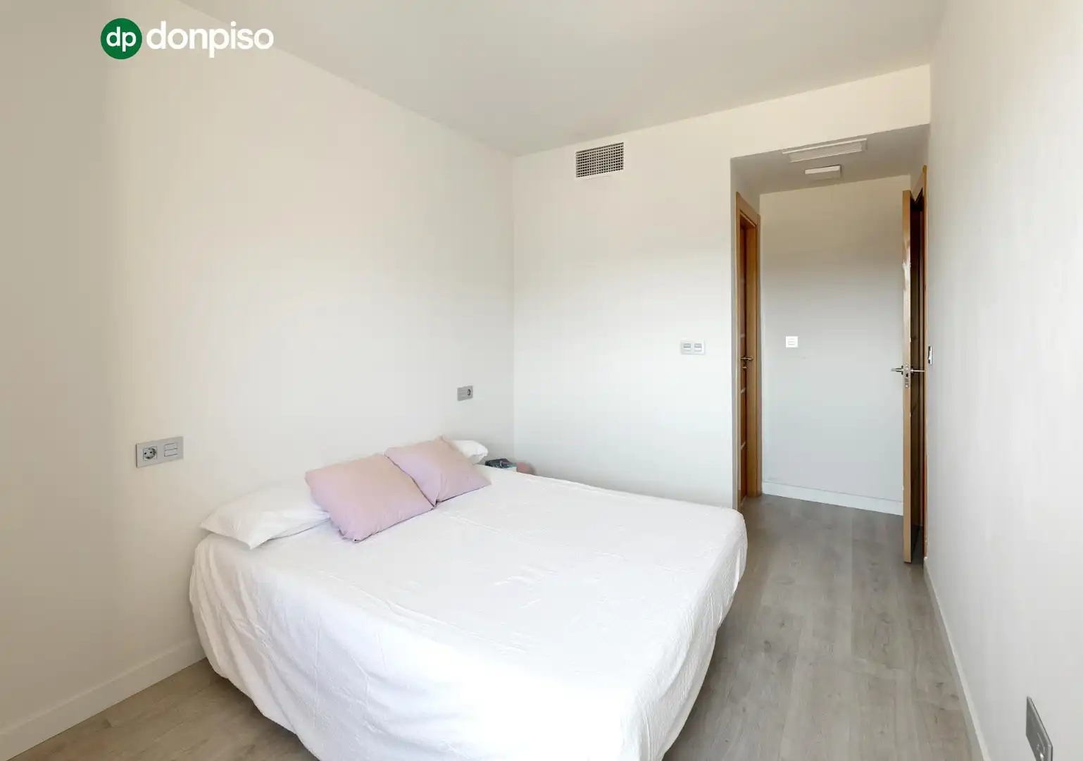 Flat with pool for sale in Calle Calle Pedro Machuca, imagen 17