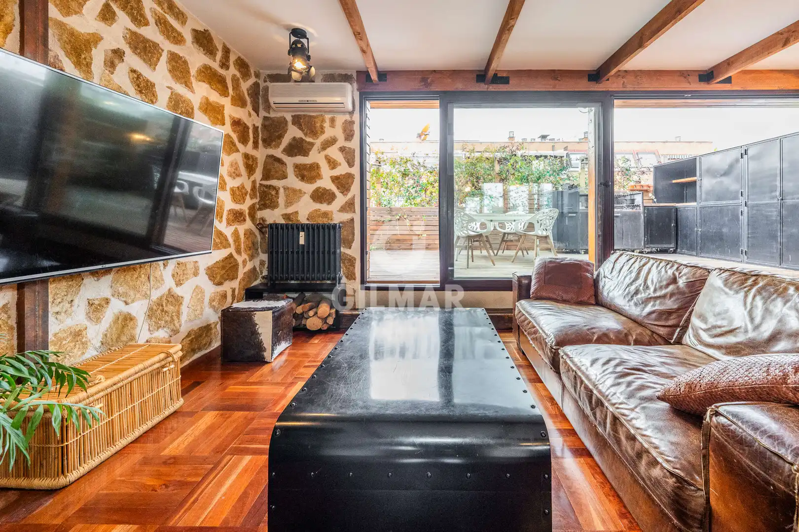 Sala de estar de Ático en venta en Madrid con Calefacción, Piscina y Balcón