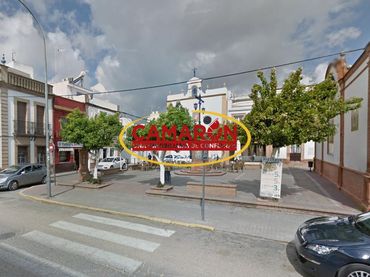 Adossat en venda a Coria del Río