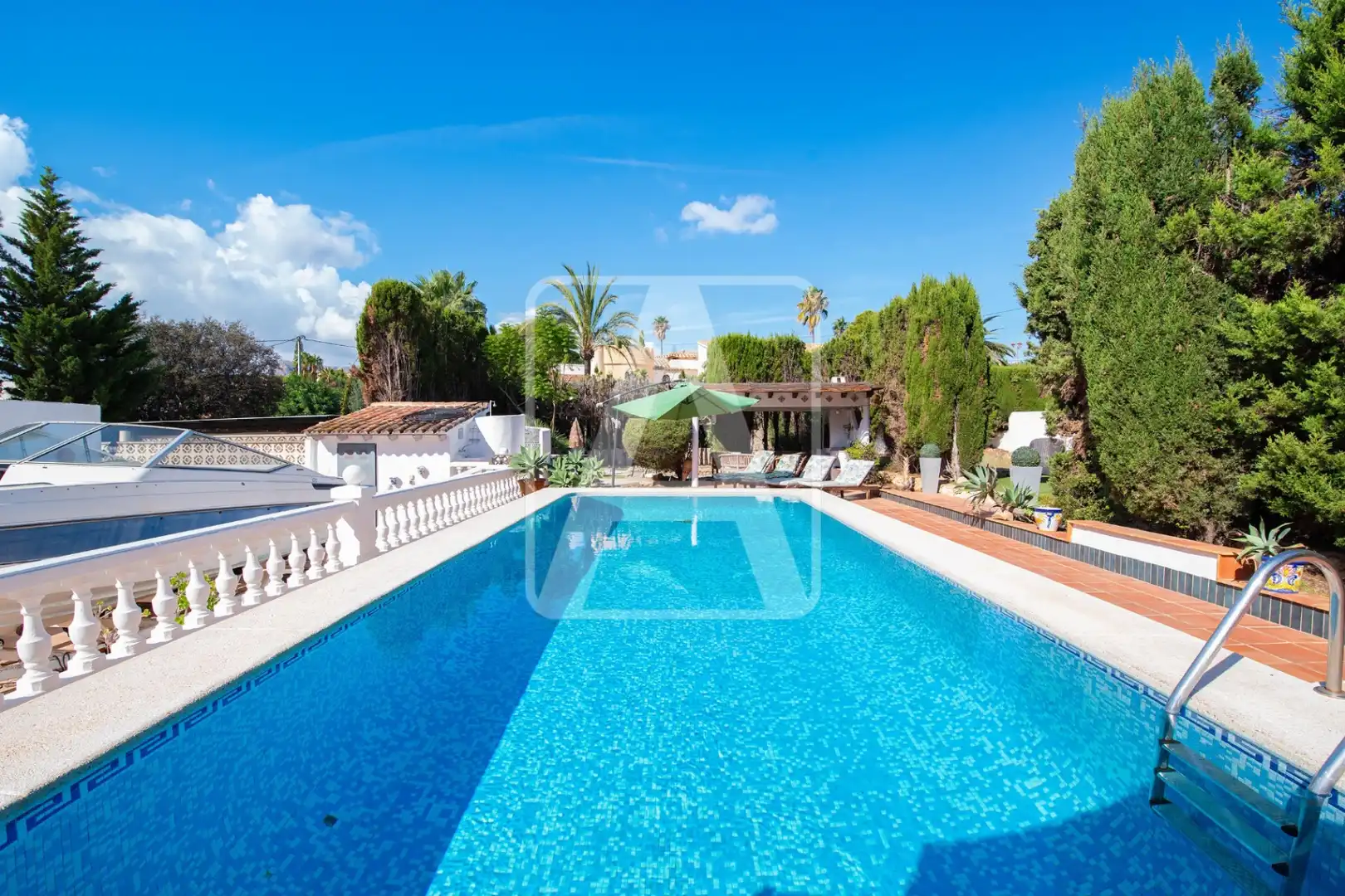 Villa con piscina in vendita a Carrió - La Merced - Los Pinos, imagen 24