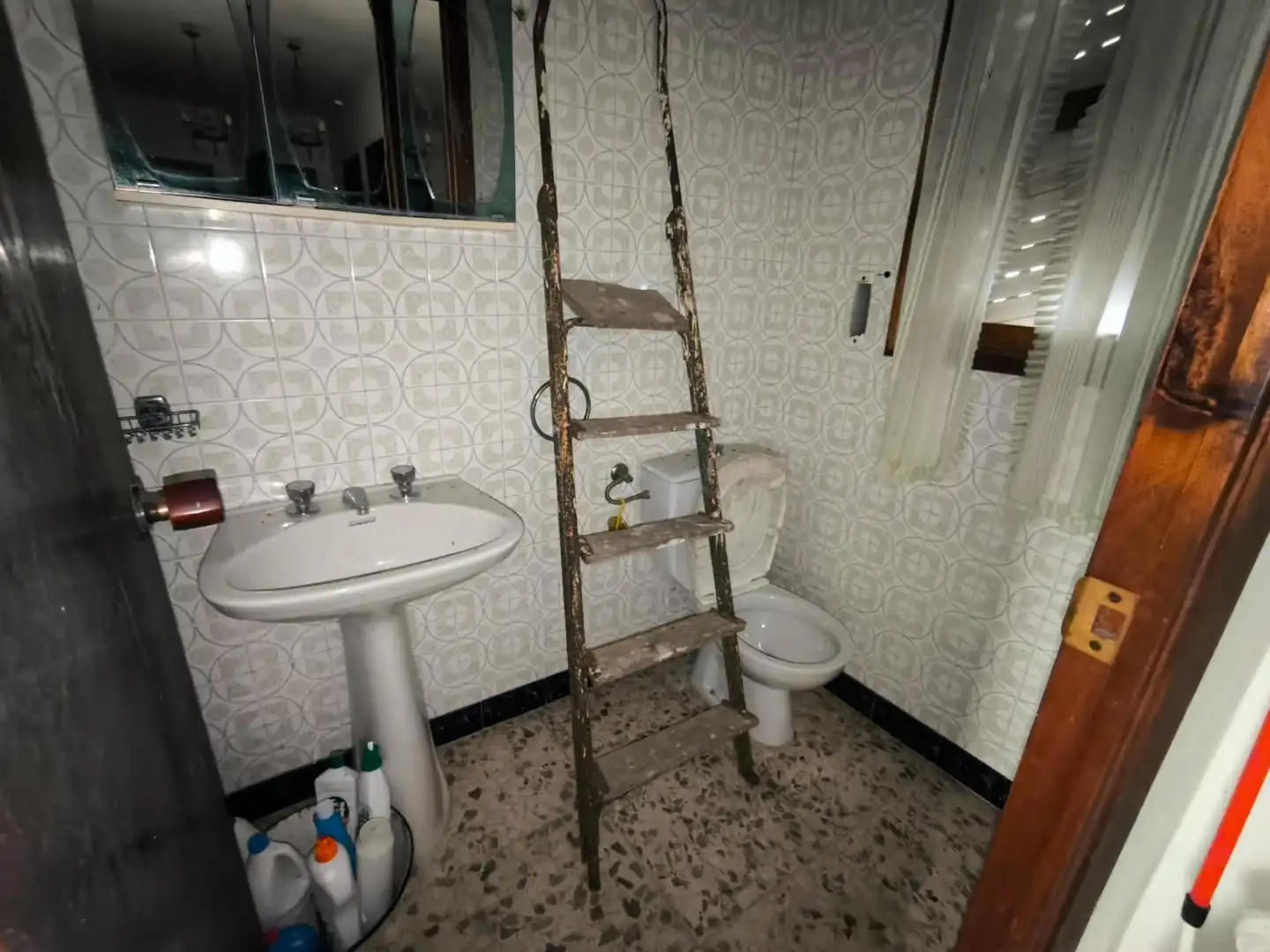Baño de Finca rústica en venta en Malpica de Bergantiños con Jardín privado, Terraza y Balcón