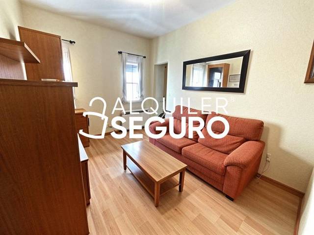 Piso en Alquiler en de las Delicias en Delicias