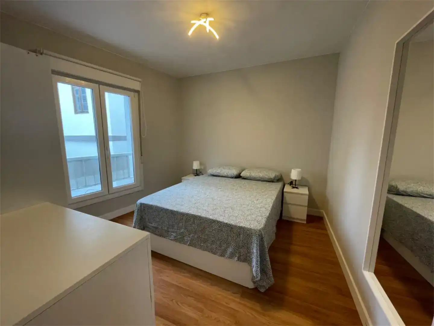 Schlafzimmer von Wohnung zur Miete in Centro