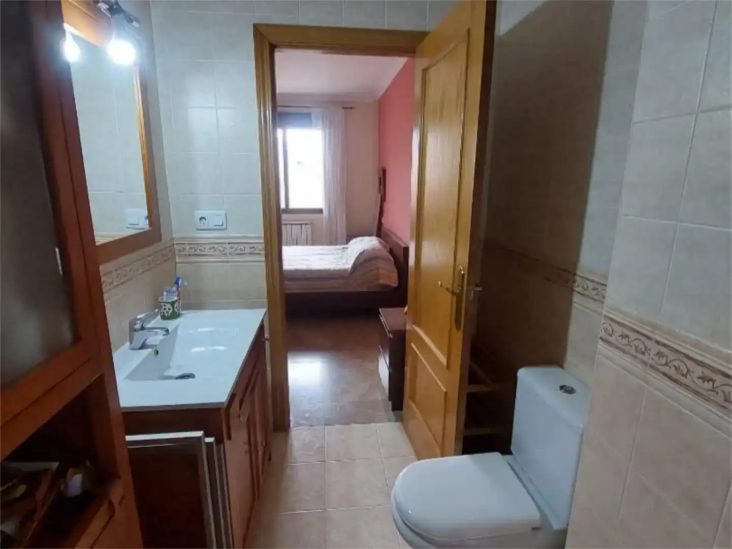 Bathroom of Flat for sale in Hellín  with Air Conditioner, Storage room and Furnished