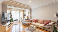 Living room of Flat for sale in  Barcelona Capital  with Air Conditioner, Heating and Terrace