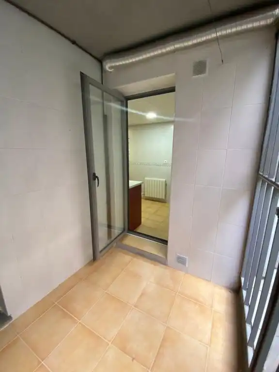 Baño de Apartamento de alquiler en Armilla con Calefacción y Piscina comunitaria