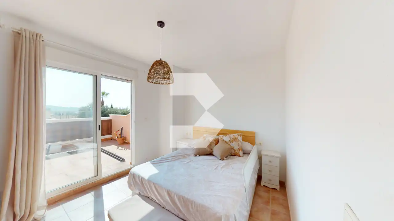 Schlafzimmer von Einfamilien-Reihenhaus zum Verkauf in Mutxamel mit Klimaanlage, Heizung und Terrasse