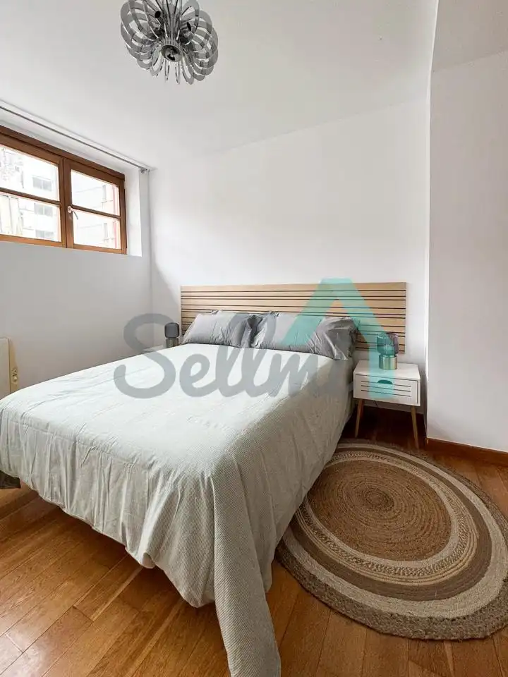 Bedroom of Flat for rent in Avilés  with Heating, Parquet flooring and Furnished