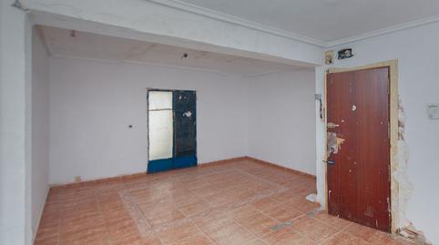 Foto 3 de Piso en venta en C/ Malva-rosa, Zona Calle Valencia, Torrent